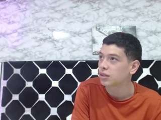 Dominate_alisson live webcam show