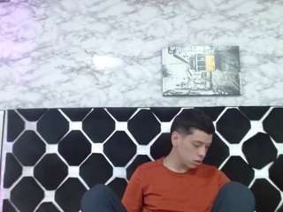 Dominate_alisson live webcam show