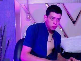 Dominate_alisson live webcam show