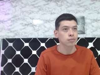 Dominate_alisson live webcam show