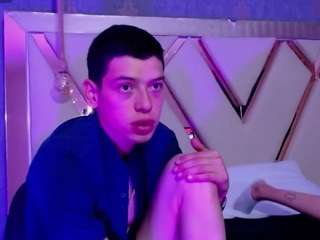 Dominate_alisson