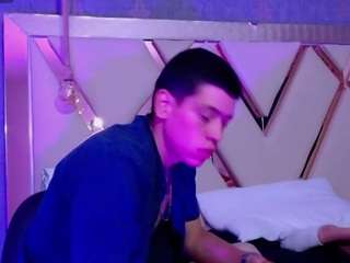 Dominate_alisson