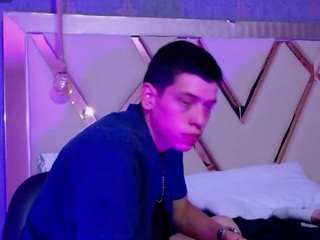 Dominate_alisson live cam preview