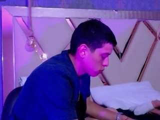 Dominate_alisson