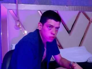 Dominate_alisson