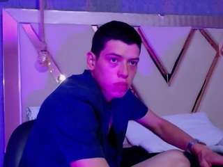 Dominate_alisson