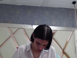Dominate_alisson live cam preview