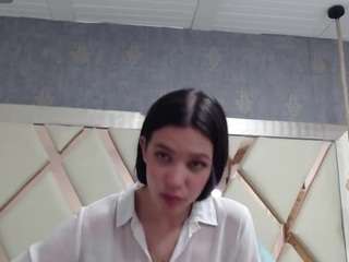 Dominate_alisson live cam preview