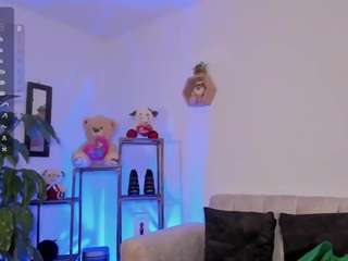 lola-leah live cam preview