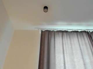 frosty-fire Live Webcam on CamSoda