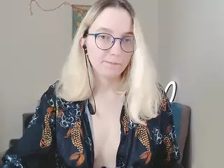 kiratarot's Live Sex Cam Show