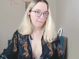 kiratarot's Live Sex Cam Show