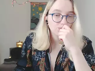 kiratarot's Live Sex Cam Show