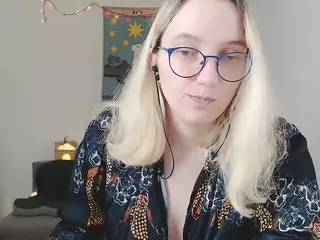 kiratarot's Live Sex Cam Show