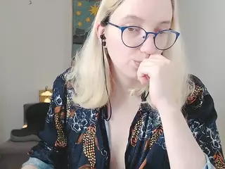 kiratarot's Live Sex Cam Show