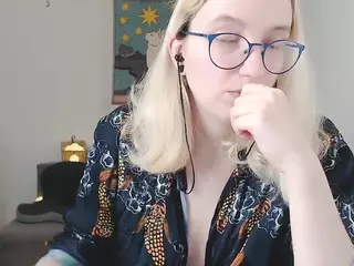 kiratarot's Live Sex Cam Show