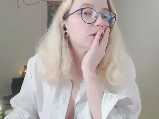 kiratarot's Live Sex Cam Show