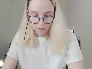 kiratarot's Live Sex Cam Show