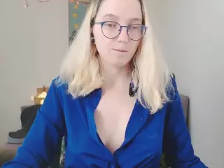 kiratarot's Live Sex Cam Show