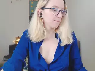 kiratarot's Live Sex Cam Show
