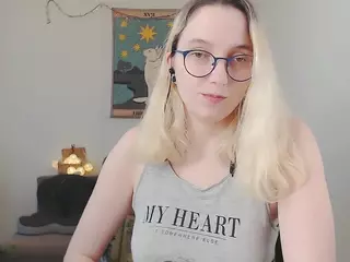 kiratarot's Live Sex Cam Show