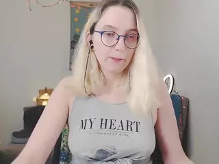 kiratarot's Live Sex Cam Show