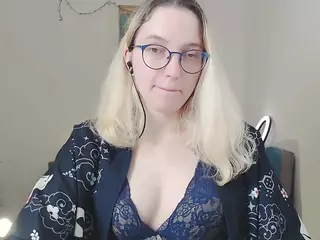 kiratarot's Live Sex Cam Show