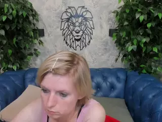 LenaPaulles's Live Sex Cam Show