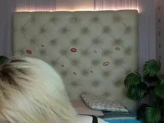 LenaPaulles's Live Sex Cam Show