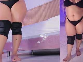 le modèle melissakarterrs est en webcam porno dans un show sur le site camsoda, il possède les tags suivants: anal,pegging,middle aged,milf,naked,natural,nature,nipple piercings,petite,fingering,red hair,sexy,spank,squirter,tattoos,young adult,ass,fingers,fetish,college