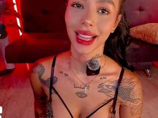 suniipuffle Live Webcam on CamSoda