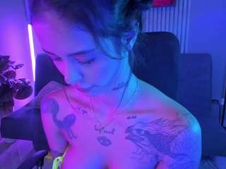 suniipuffle Live Webcam on CamSoda