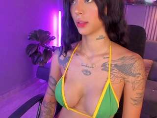 suniipuffle from CamSoda