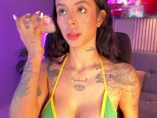 suniipuffle from CamSoda