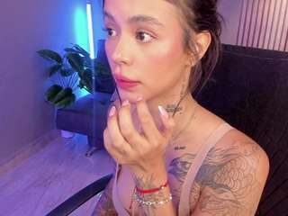 suniipuffle live cam profile