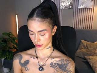 suniipuffle Live Webcam on CamSoda