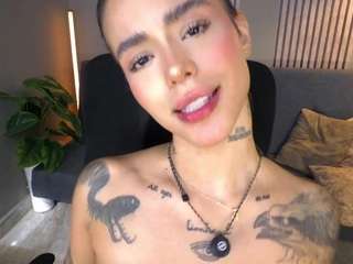 suniipuffle Live Webcam on CamSoda