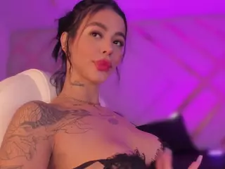 Valentina Vega's Live Sex Cam Show