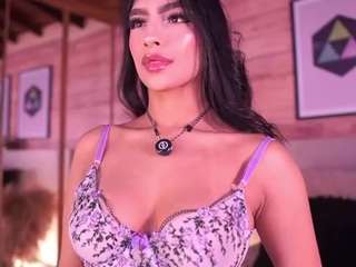 izzywild's CamSoda show and profile