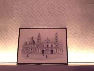 Live stream of izzywild