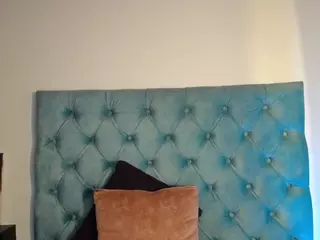Paola2Lyon's Live Sex Cam Show