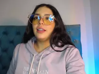 Paola2Lyon's Live Sex Cam Show