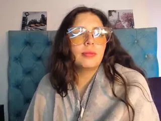 Paola2Lyon's Live Sex Cam Show