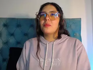 Paola2Lyon's Live Sex Cam Show