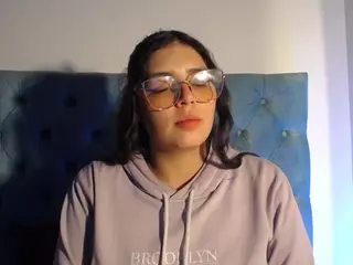 Paola2Lyon's Live Sex Cam Show