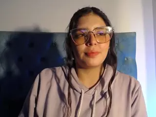 Paola2Lyon's Live Sex Cam Show