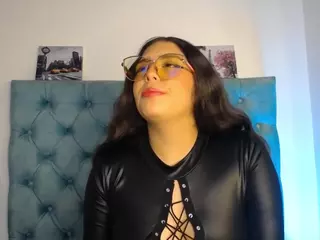 Paola2Lyon's Live Sex Cam Show