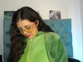Paola2Lyon's Live Sex Cam Show
