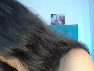Paola2Lyon's Live Sex Cam Show