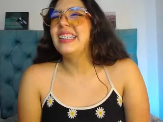 Paola2Lyon's Live Sex Cam Show